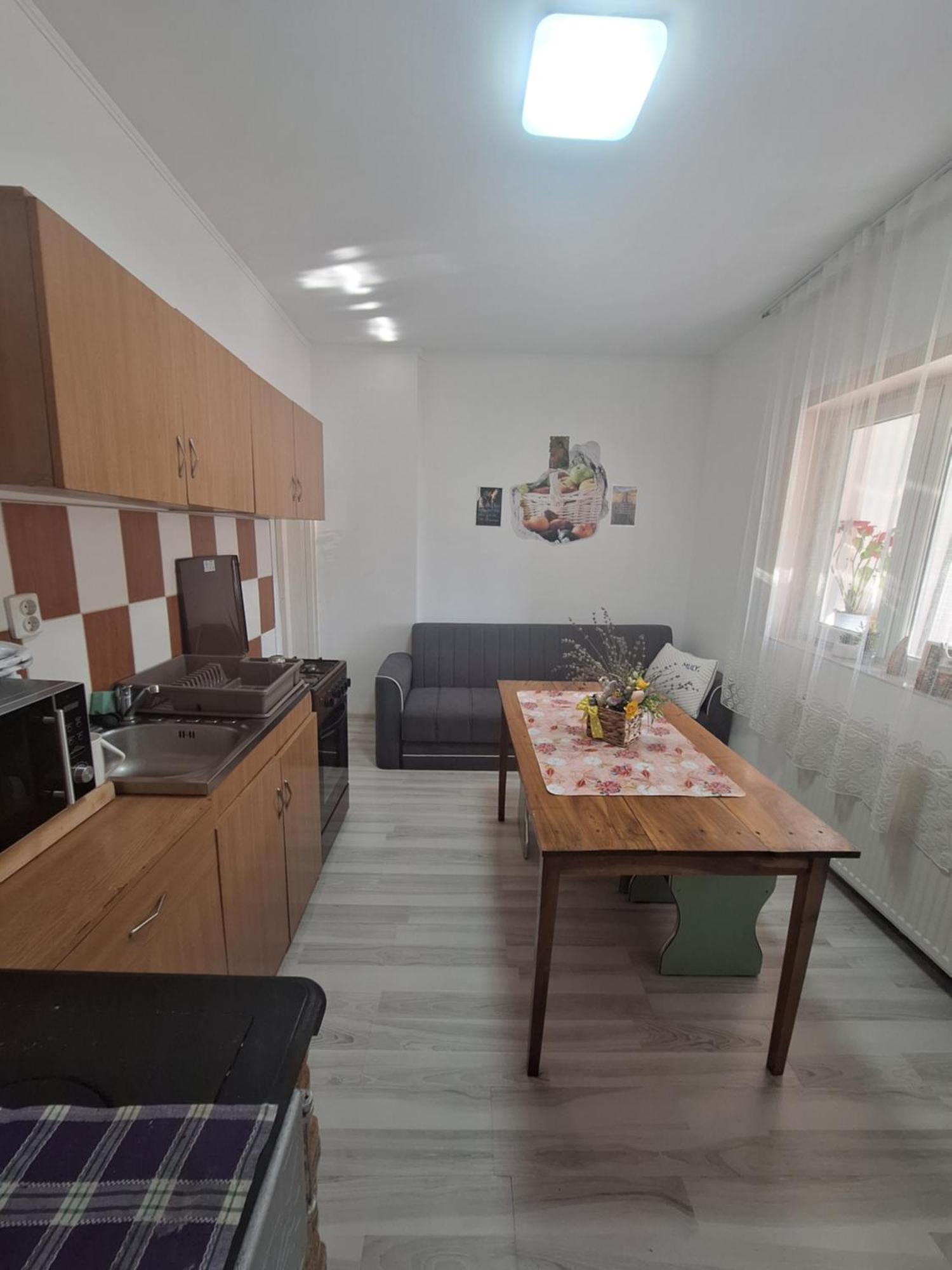 Casa Cu Lavanda 바틀돌니 외부 사진